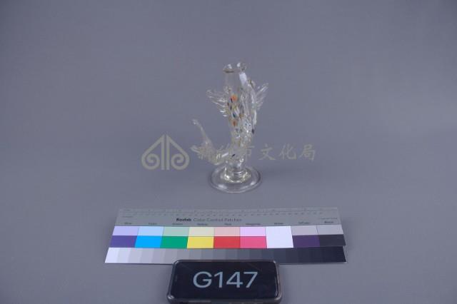 透明點飾魚式花瓶藏品圖，第1張