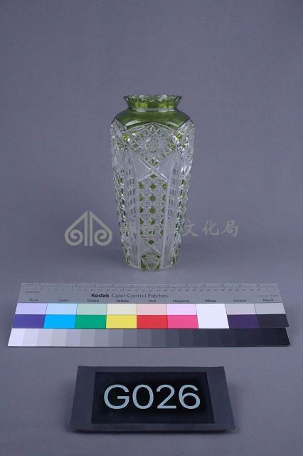 十九世紀歐洲刻花玻璃花器藏品圖，第1張