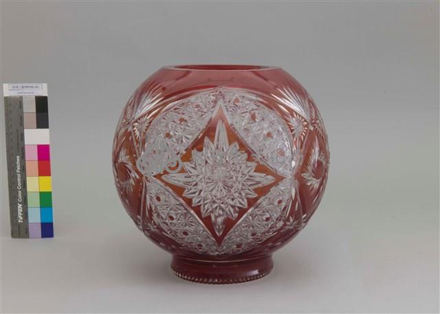 橘紅雕刻花瓶藏品圖，第1張