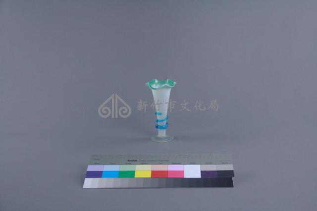 套色盃式花瓶藏品圖，第4張