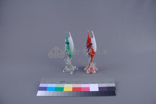 多色魚飾花瓶藏品圖，第4張