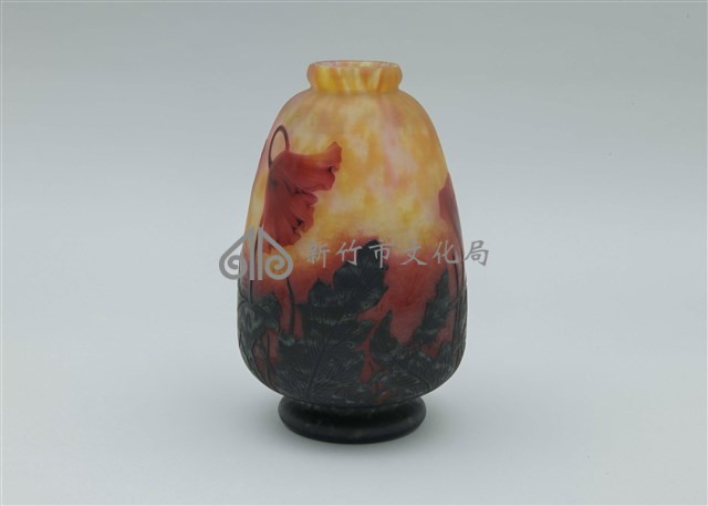 橘紅底大花浮刻紋瓶藏品圖，第4張