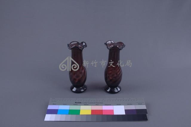 紫色水紋花瓶（一對）藏品圖，第2張