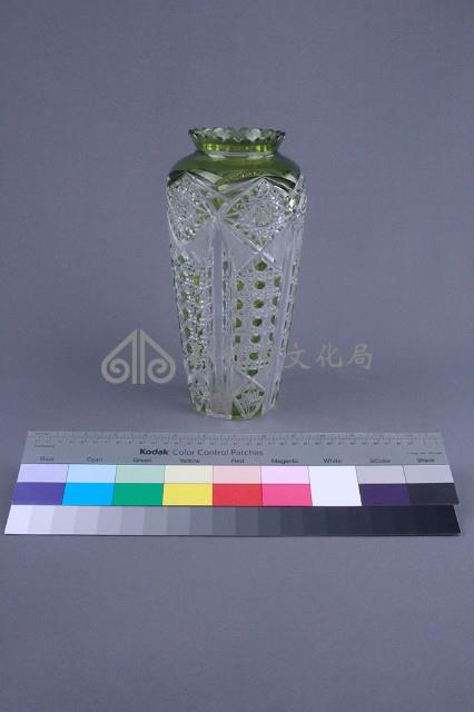 十九世紀歐洲刻花玻璃花器藏品圖，第2張