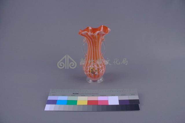 絞紋牡丹花瓶（直紋一對）藏品圖，第2張