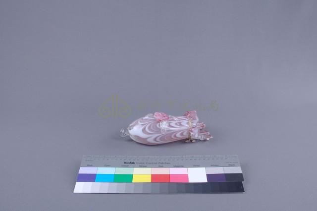 絞紋掛式牡丹花瓶藏品圖，第2張