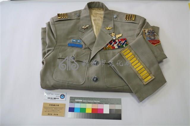 夏季軍常服藏品圖，第1張