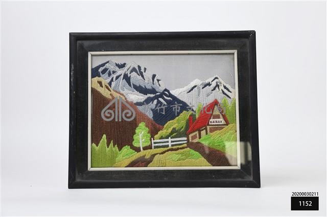 刺繡裱框藏品圖，第1張