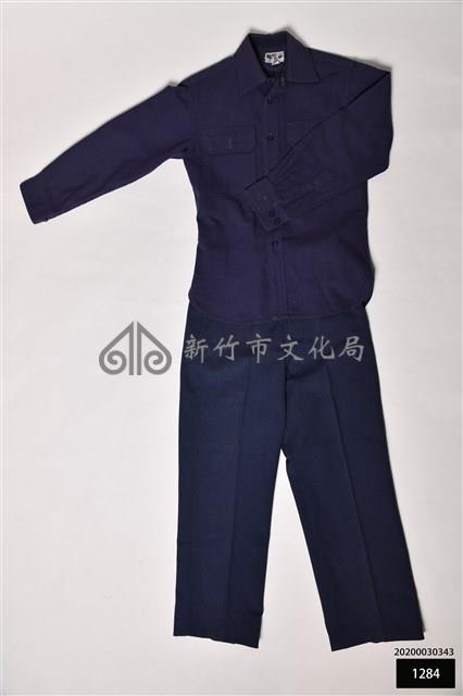 軍服(一套)     衣褲同衣架藏品圖，第1張