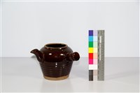 陶製茶壺藏品圖，第1張