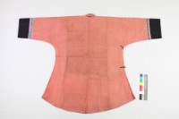 粉橘綢地貼飾壽字紋繡帶 大襟衫藏品圖，第2張