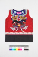 紅絲緞緹花龍頭紋童背心藏品圖，第1張