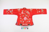 紅絲緞立領大襟蓮鶴紋童襖藏品圖，第2張