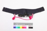 黑絨地盤金繡團壽紋短圈藏品圖，第2張