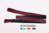 彩織女盛裝花腰帶藏品圖，第2張