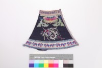 黑地彩繡胸兜繡片 藏品圖，第1張