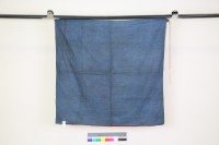 紅綢地彩繡松鶴花鳥紋桌圍藏品圖，第2張