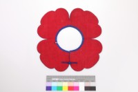 白綢地虎紋圍涎藏品圖，第2張