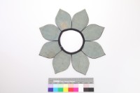 藍綢地盤金繡花果紋蓮瓣雲肩藏品圖，第2張