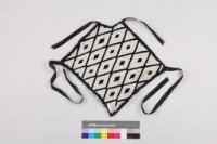泰雅族胸兜藏品圖，第2張