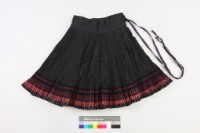 貴州黃平苗族女童盛裝-百褶裙藏品圖，第1張