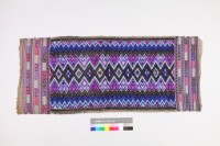 廣西融水苗族織花揹帶拼片藏品圖，第1張