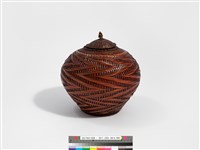 竹籐編之字紋心形有蓋甕藏品圖，第5張