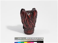 竹編三角紋蟬形花器藏品圖，第2張
