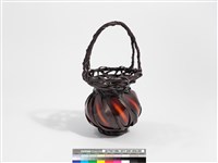 竹編八片斜紋圓形掛花籃 藏品圖，第3張