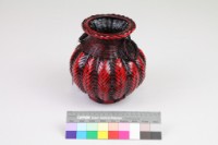 圓型矢紋花器藏品圖，第2張