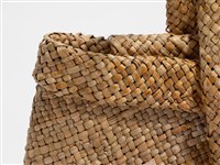 藺草編織橢圓底木質扣鈕手提袋藏品圖，第8張