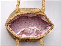 藺草編織橢圓底木質扣鈕手提袋藏品圖，第11張