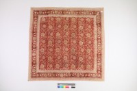 印度紅地團花紋方巾藏品圖，第9張