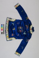 寶藍緞地鑲乳白邊彩繡花蝶紋對襟女短襖藏品圖，第21張