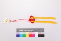 紅緞地金紋元寶香包藏品圖，第2張