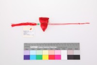 紅緞地梅花紋粽子香包藏品圖，第2張