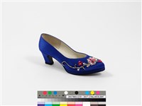 2000千禧年旗袍文化公益親善大使繡花跟鞋（右腳）藏品圖，第7張