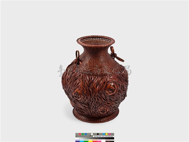 「亂中有緒」竹編玫瑰紋花器藏品圖，第2張