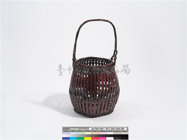 六角底平竹花器藏品圖，第2張