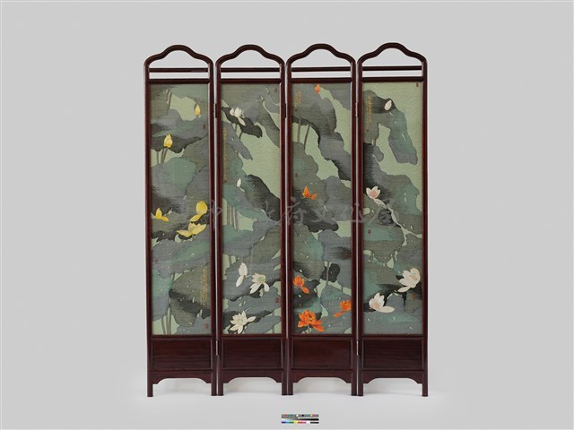 織繡荷花與草書〈臨江仙〉雙面立屏藏品圖，第9張