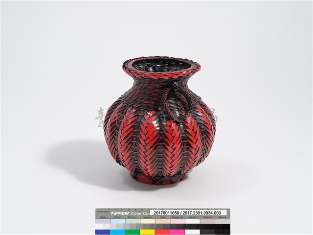 竹編矢紋圓形花器藏品圖，第4張