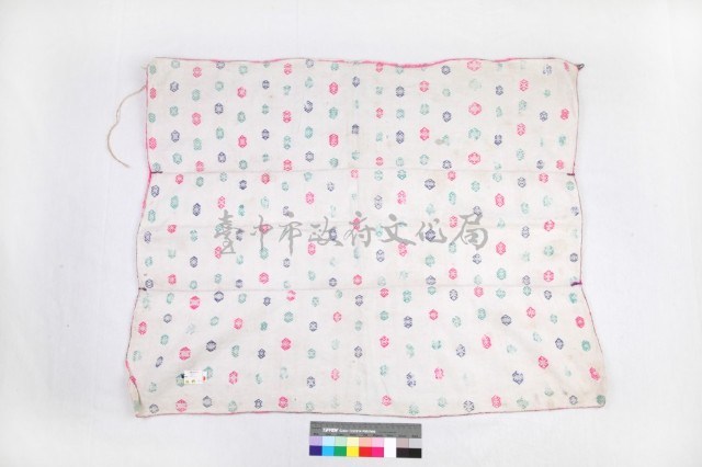 女披肩藏品圖，第1張