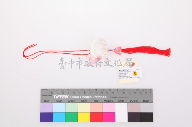 白緞布兔子造型香包藏品圖，第1張