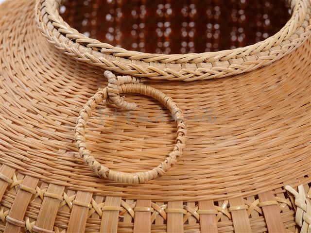 竹籐平編橄欖形花器藏品圖，第11張