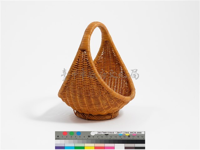 籐編半月形花器藏品圖，第6張