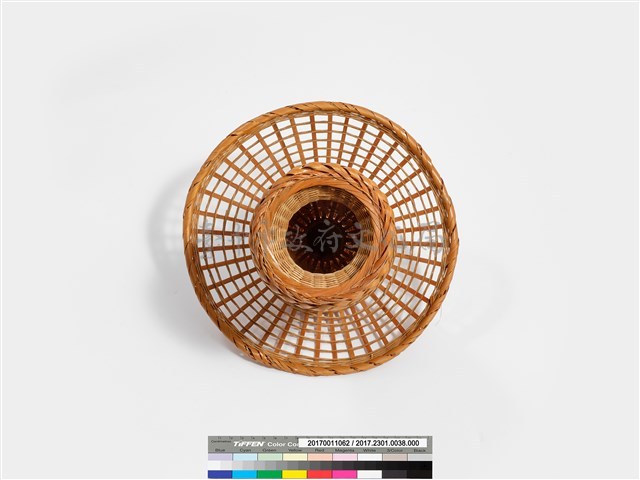 竹編矢紋花器果籃藏品圖，第6張