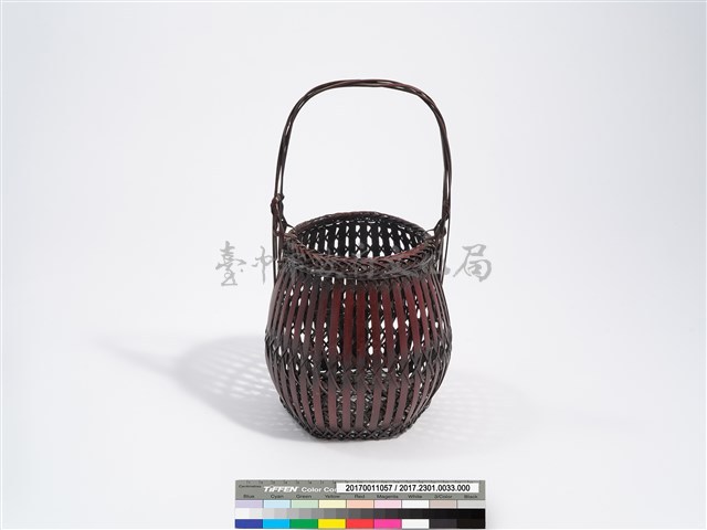 六角底平竹花器藏品圖，第3張