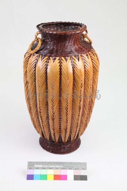 竹編矢紋橄欖形花器藏品圖，第11張