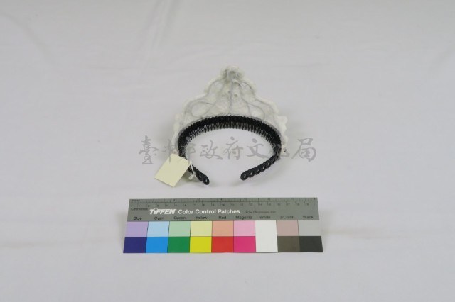 2000千禧年旗袍文化公益親善大使頭冠藏品圖，第4張