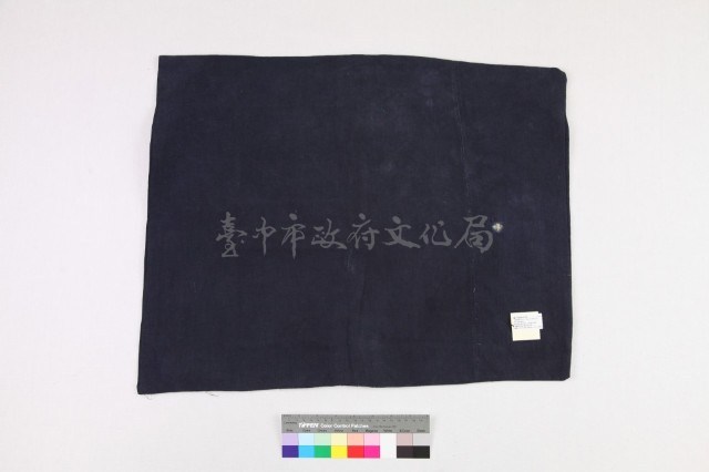 貴州普定苗族繡花揹扇藏品圖，第2張